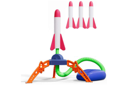 Šviečiančių raketų paleidimo žaidimas