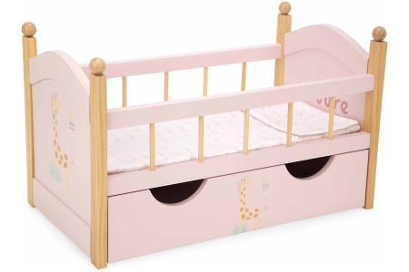 Arias lėlės lovelė su stalčiumi, Gamta