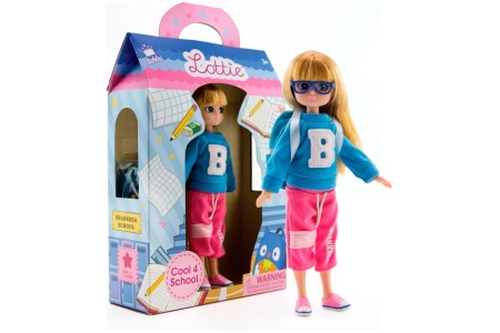 Lottie lėlė Moksleivė B