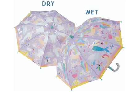 Magiškas skėtis, Fantazija