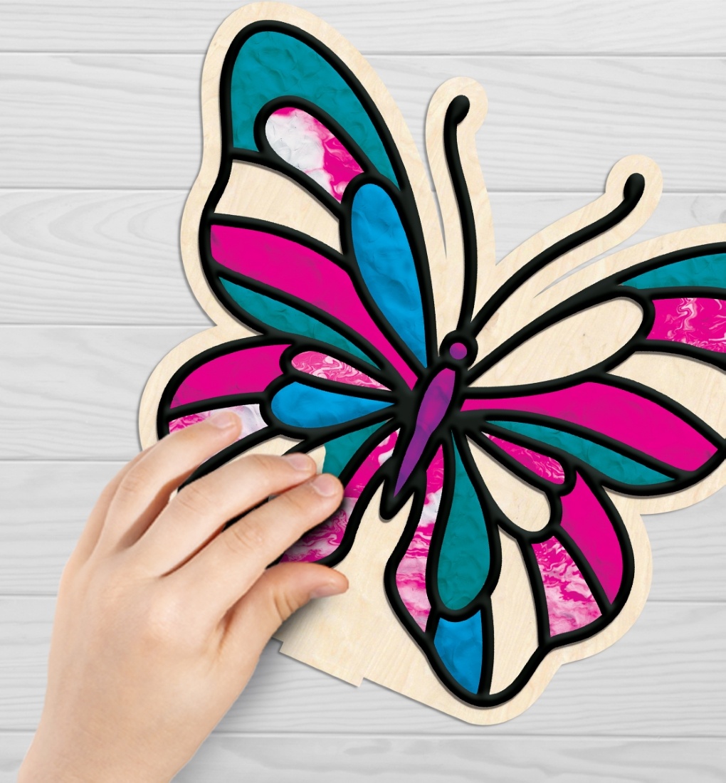 butterflywebsiteimage5_1754378510 Splat Planet kūrybinis modelino rinkinys su mediniais Drugeliais