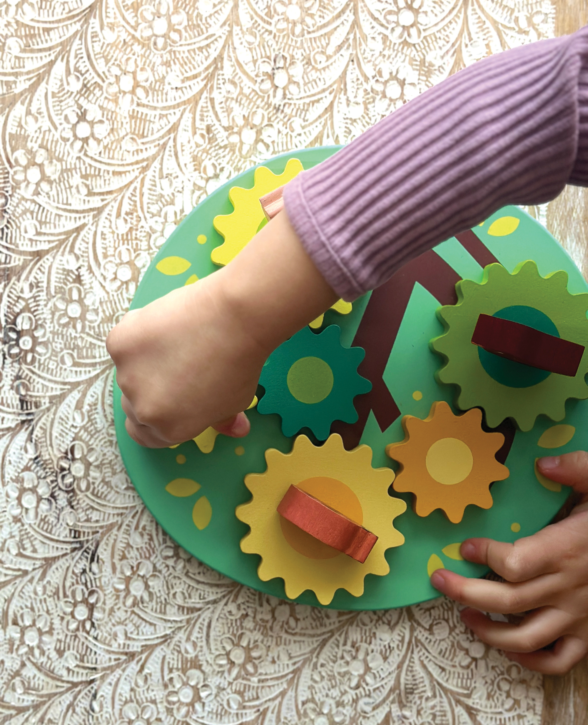 mt7117-tree-gears-and-cogs-5_1727432165 Mentari Krumpliaračių žaidimas, Gamta