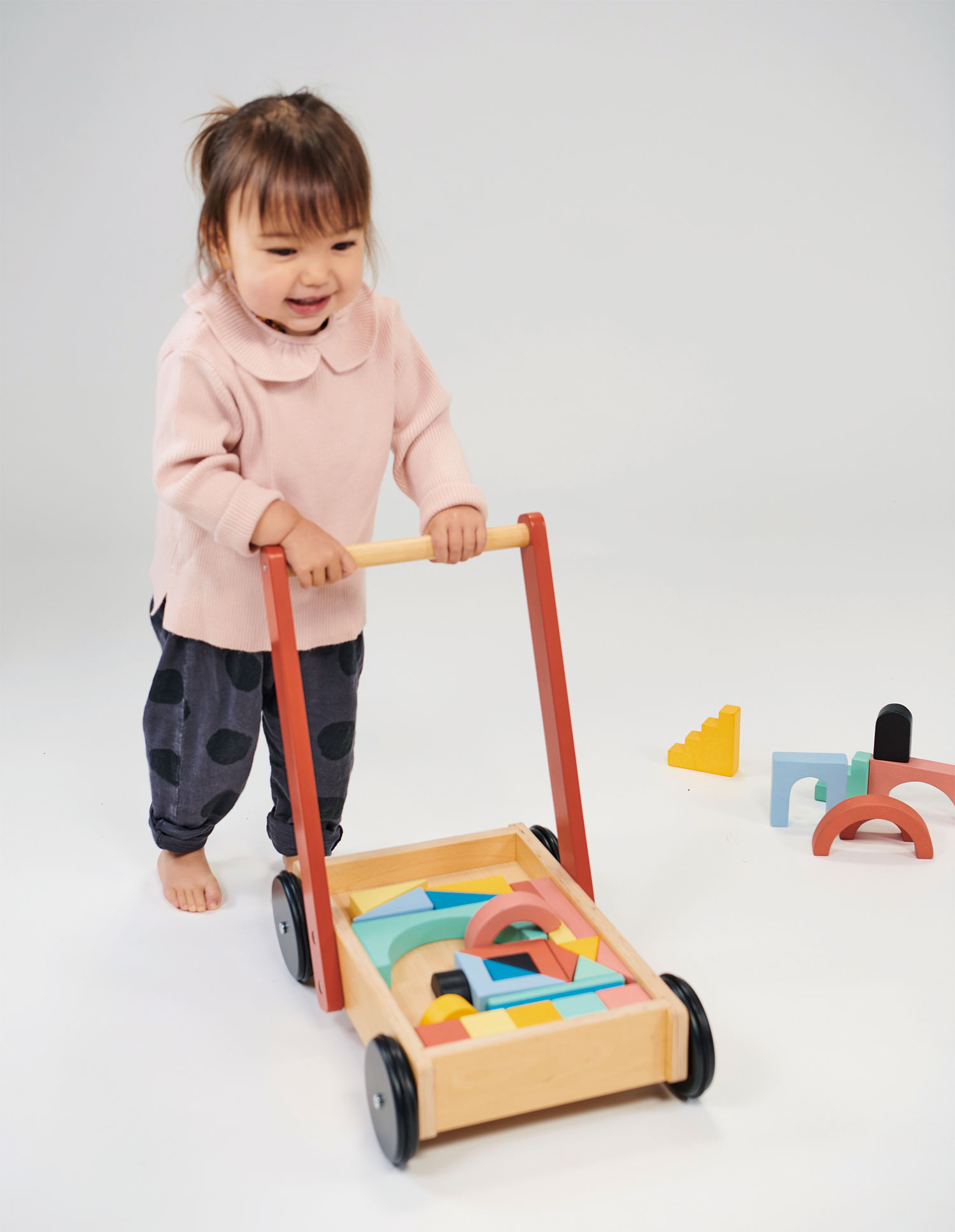 mt7306-bambino-block-trolley-5_1727442411 Mentari Kaladėlių vežimėlis