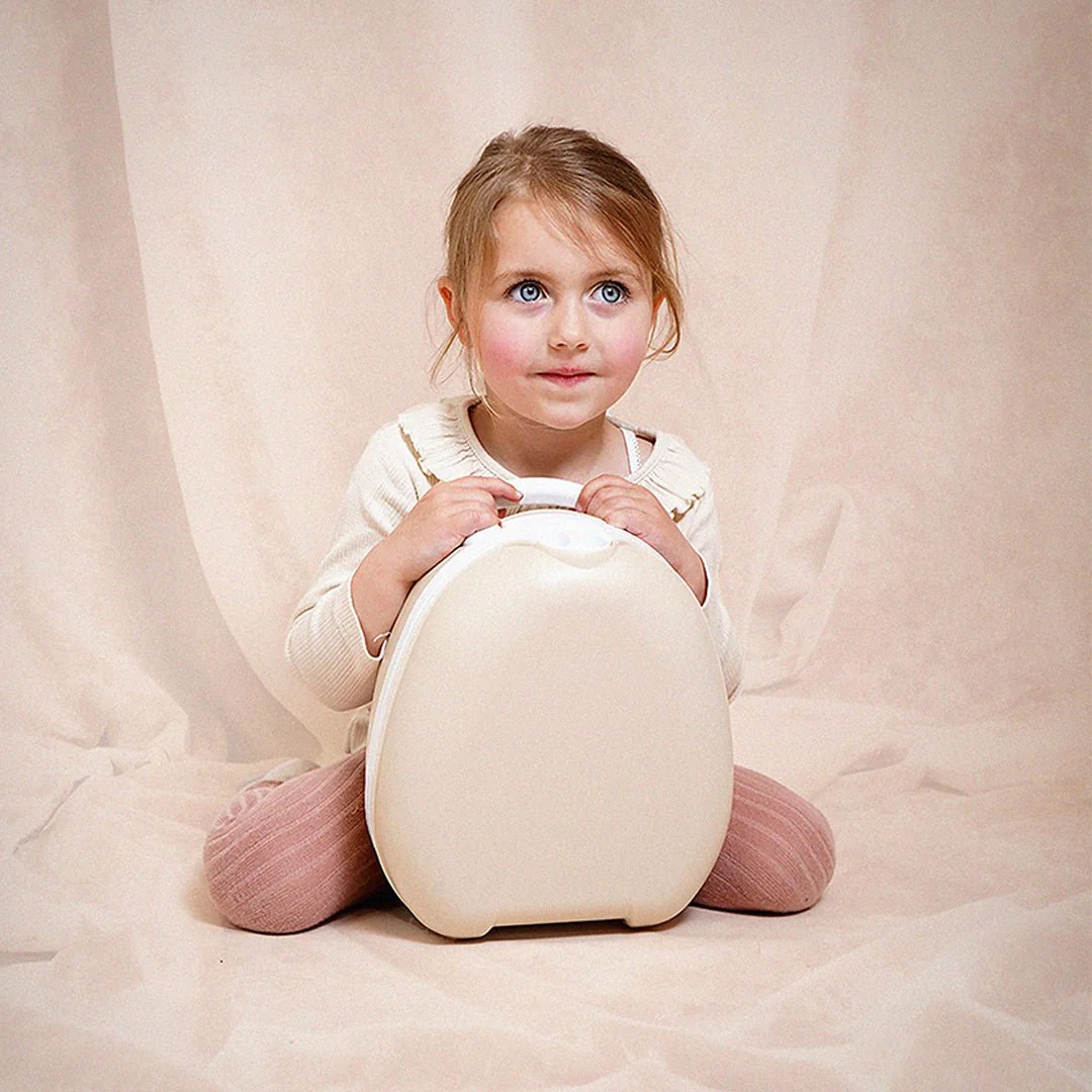 natural-my-carry-pottybaby-toddler-9994542048x_1750316675 Mokomasis nešiojamas naktipuodis, Smėlio spalvos