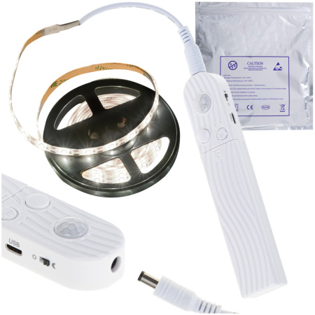 Tasma-LED-na-baterie-USB-czujnik-ruchu-2M-zimny-bialy-130901 USB baterija maitinamas judesio detektorius LED juosta 2M šaltai baltos spalvos