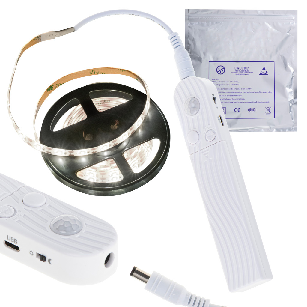 Tasma-LED-na-baterie-USB-czujnik-ruchu-2M-zimny-bialy-130901 USB baterija maitinamas judesio detektorius LED juosta 2M šaltai baltos spalvos