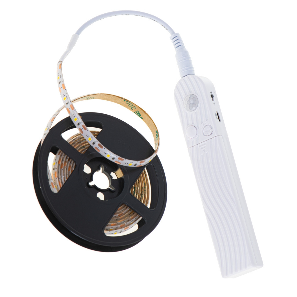 Tasma-LED-na-baterie-USB-czujnik-ruchu-2M-zimny-bialy-130902 USB baterija maitinamas judesio detektorius LED juosta 2M šaltai baltos spalvos