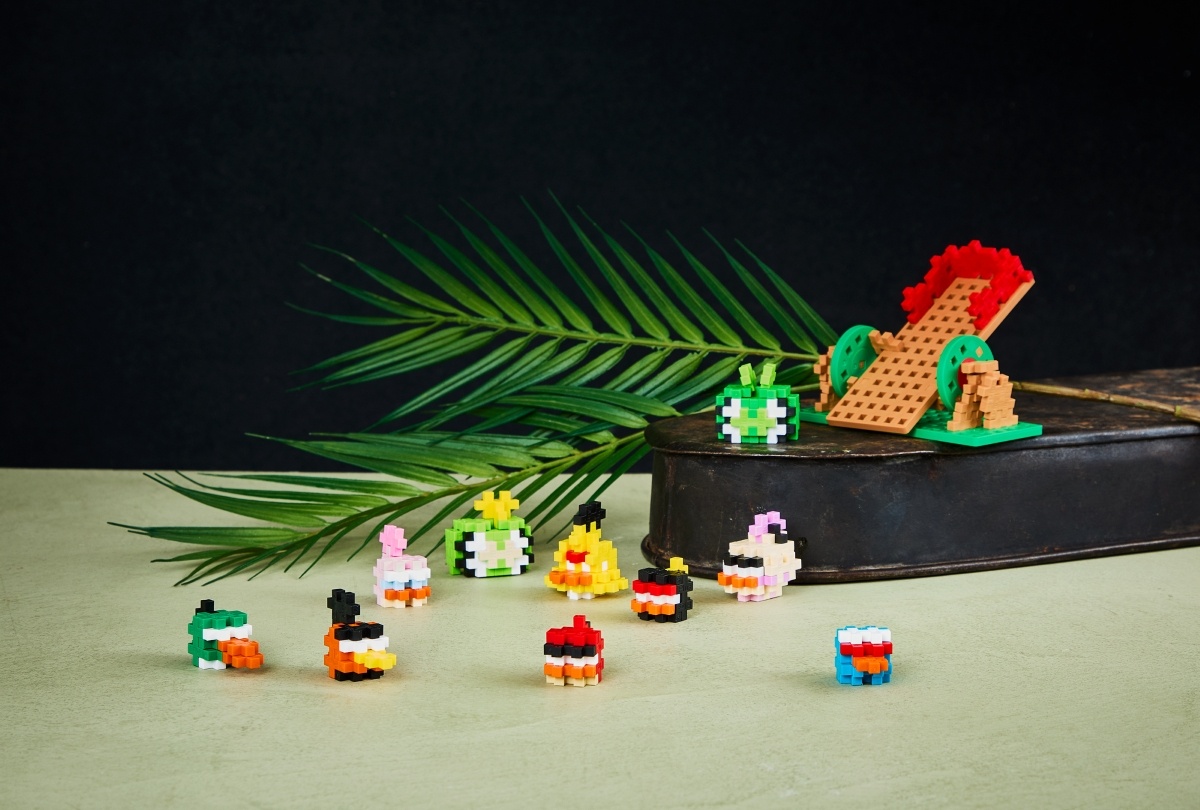 Plus Plus konstruktorius Angry Birds Katapultos smūgis