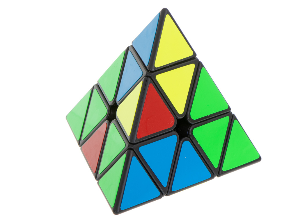 Gra-logiczna-Kostka-lamiglowka-PYRAMINX-Black-MoYu-978762 PYRAMINX dėlionės kubo žaidimas Black MoYu